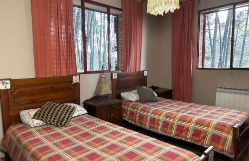 Casa para fiestas 16 personas, barbacoa y terraza - Photo 17