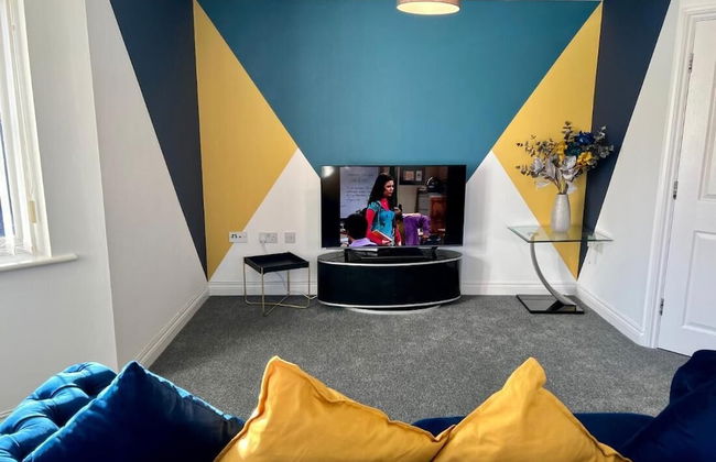 Lovely 2 Bedroom Apartment, 2 Bathrooms Parking - Photo 7