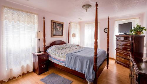 Lakefront Cottage - Spacious House with Private Dock - Foto 5