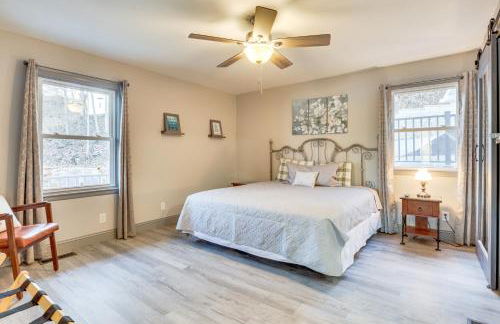 Waterfront Lake of the Ozarks Home with Private Dock - Foto 13