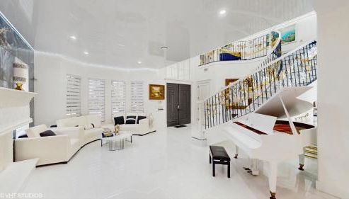 Equestrian Retreat - Photo 4