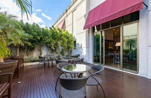 Luxuoso Apt Batel - 4 Minutos do Shopping Pátio Batel c/ Garagem, Piscina, Sauna e Academia - Foto 55