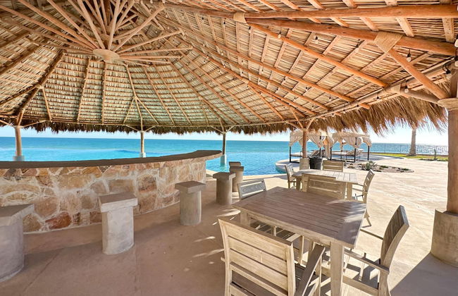 3BR Ground Floor Condo With Direct Pool Access - Foto 61