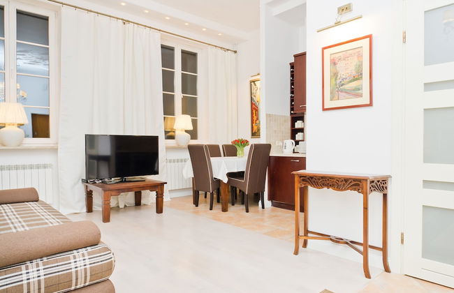 Stone Steps Apartments - Photo 8