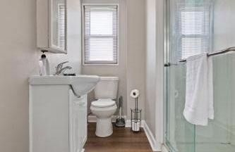 Trendy Ohio City Parking Wifi Mins to DT - Foto 30