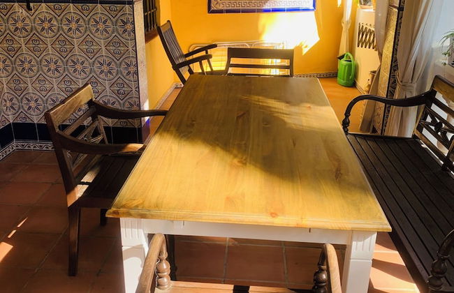 Comfortable Spacious Family House, Large Terrace and Garden, Beach and Bars - Foto 22