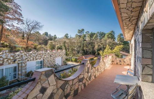 Lovely Home In Vidreres With Kitchen - Foto 5