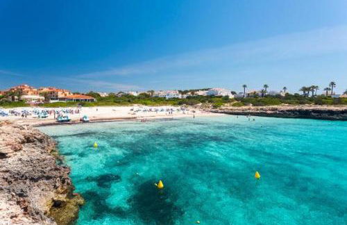 Precioso apartamento de dos hab. en Calan Bosch - Foto 1