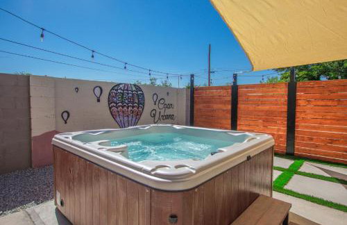 Casa Urbana-Close to Downtown-Hot Tub-Pet Friendly-No Pet Fees! - Foto 2