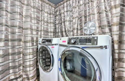 Lake Days and BBQ Fun Climax Springs Retreat! - Foto 18