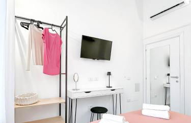 Le Palazzine Accomodations - Loft Esclusivo Centrale - 3bedr - Parking - Giardino - Photo 14