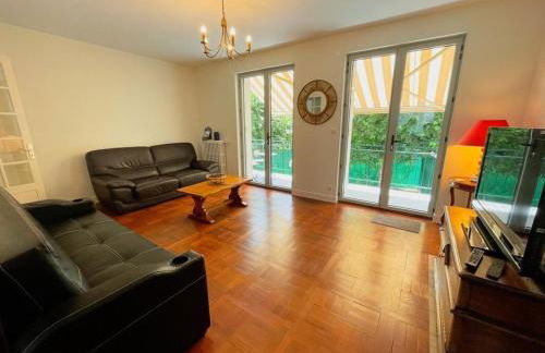 Gîte lumineux au cœur de Touraine, parking privé, Wi-Fi, 3 chambres - FR-1-381-539 - Foto 1