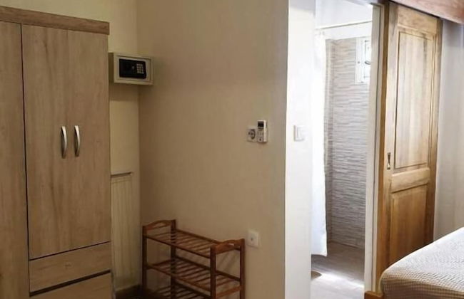 Amalia Apartments - Photo 7