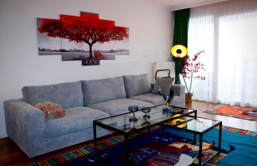 NEU Executive Stay 90m2 Balkon Lift Zentral Parkplatz - Foto 6