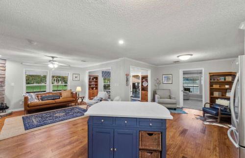 Lakefront Haven about 6 Mi to Historic Granbury Square - Foto 11