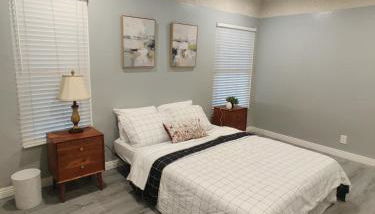 sofi intuit cozy home free parking queen beds - Foto 3