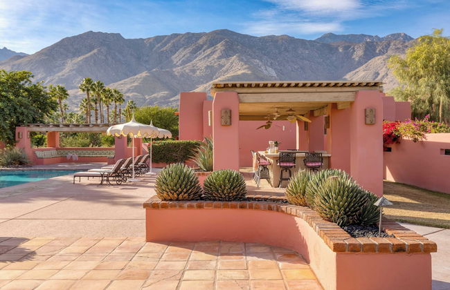 The Pond Estate by Avantstay Maximalist Designer Compound w/ 2 Casitas, Indoor + Outdoor Pools, Tennis Court, & Gorgeous Mountain Views 12k Sqft - Foto 71