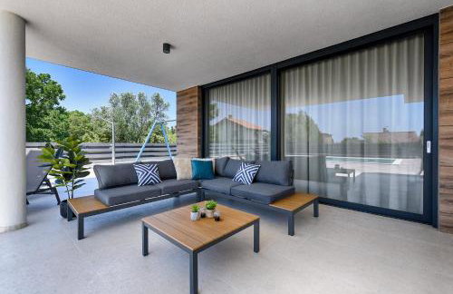 New VILLA TIHI OTOK near the beach - Photo 36