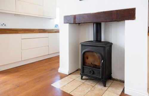 5 Bed Seaside Property with Garden , Parking and Games Room - Foto 26