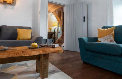 Farmhouse with Log Fire & On-Site Dog Field - Foto 15