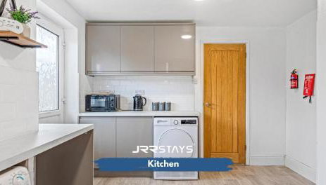 JRR STAYS WV12 3 bedroom, and Wi-Fi - Foto 2, stove, toaster