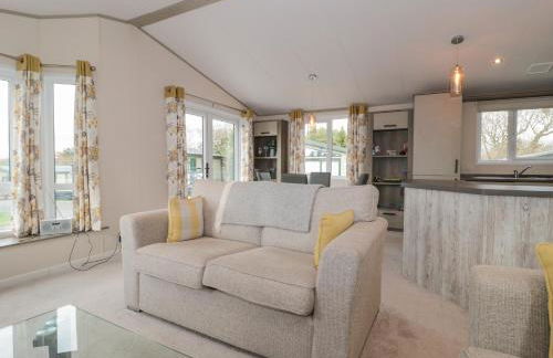 Gwydn Lodge - Photo 4