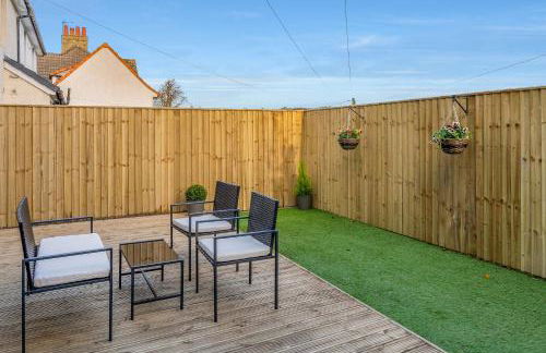 Parkside 2 bedroom house near Dunfermline & Edinburgh - Photo 28