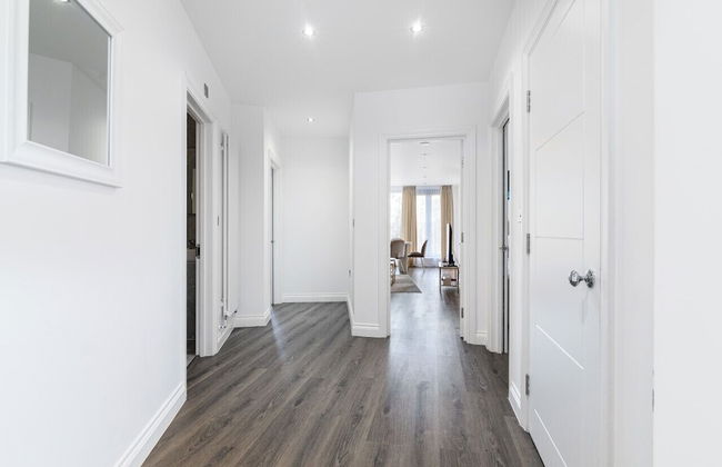 Elegant Spacious Luxury 2 bed Apartment Sleeps 6 - Foto 10