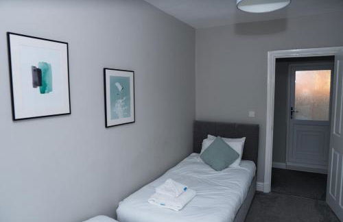 Luke Stays - Front Street - Foto 17