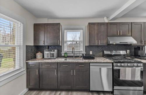 Cozy Farmhouse - Fireplace, Backyard, BBQ, Games - 3 MIN TO CAMELBACK - Foto 9