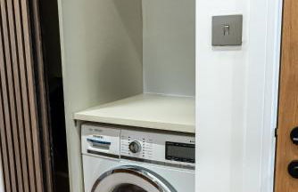 Chic 2-Bed Flat near Big Ben - Photo 9