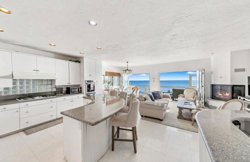 Beachfront Malibu House with Sauna and Ocean-View Deck - Foto 25