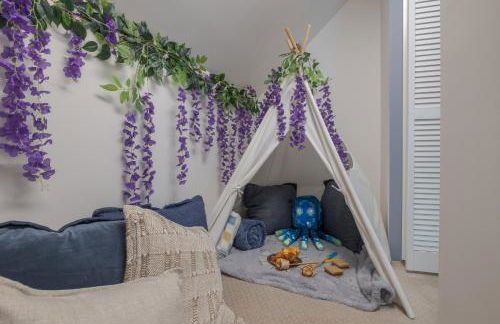 4BR Retreat, 16mi to Acadia NP, with Game Room - Foto 12