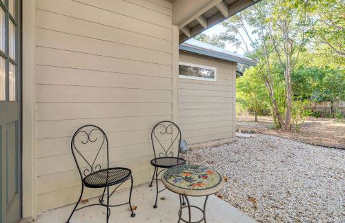 4 Mi to UT Austin Bright and Modern Family Home - Photo 20