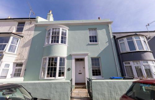 2BR Georgian home, Garden, Hot tub, Sea view, Sleeps 6 - Photo 32