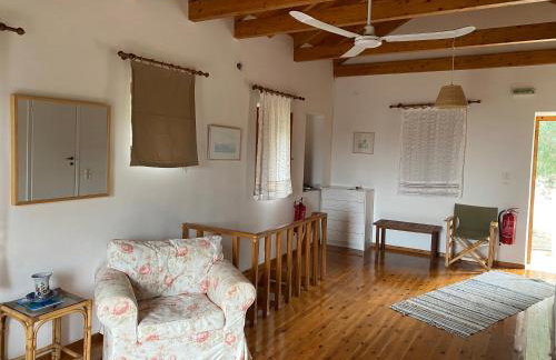 The "M" House - Photo 16