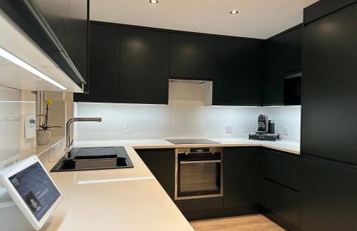 Luxury West London 3BR House, Cul De Sac - Foto 17