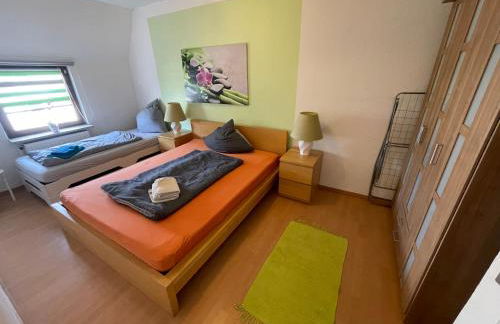 Zentrale Wohnung - Self-Check-In, WLAN Für 4 Personen Ruhige Nachbarschaft - Foto 9