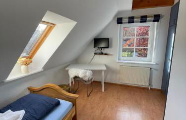 Twenge Retreat - Haus Nähe Stadt und Flughafen mit Garten, 3 Zimmer, TV, Küche, Bad und Netflix - Foto 31