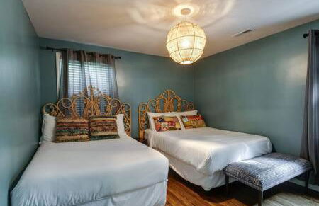 1-Story Home, Fenced Yard, Grill, Firepit, Parking, Sleeps 10, Pet-Friendly, Smart TVs, 10 Mins to Nissan Stadium & Five Points, Cozy Bedrooms, Outdoor Fun, Perfect for Families & Groups - Foto 15