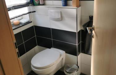 Zimmer zum übernachten - Photo 2