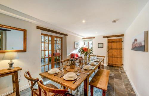 5 Bed in Middle Marwood oc-stepps - Foto 1