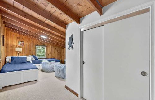 Cabin w River Access Fire Pit Grill WiFi & More - Foto 48