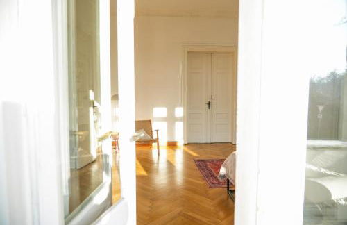 Charmante Altbauwohnung, 2 kostenfreie Parkplätze - Foto 33