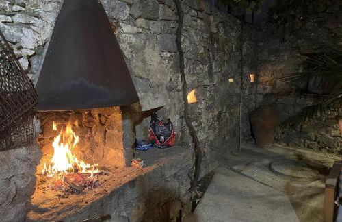 Air-conditioned authentic village house with sea view, terraces and swimming pool - Foto 45