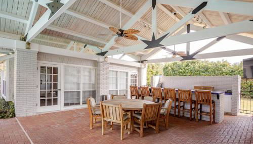 NEW Luxury Country Club Hot tub Gym Pool House Outdoor Kitchen EVENTS - Foto 3