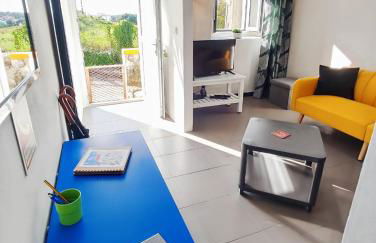 Historic Vineyard Retreat - 1785 Country Cottage in Peral - Foto 11