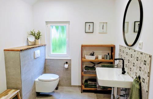 Familienfreundliches Ferienhaus auf Hof mit Schafen - Foto 9