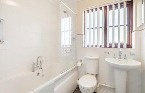 Lavender Cottage - Photo 10