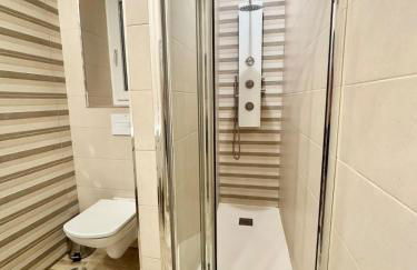 New, modern and in Triana - Foto 7